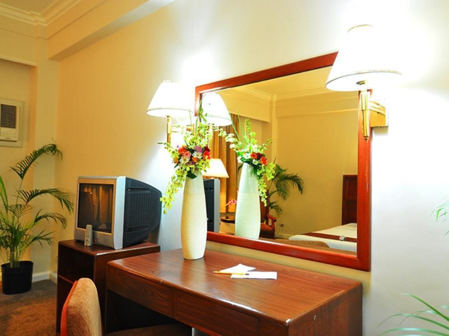 Hotel Grand Men Seng Davao City Zewnętrze zdjęcie